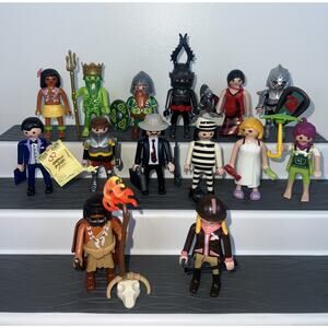 Lot Of 14 Blind Bag Playmobil Figures & Accessories 3GY2